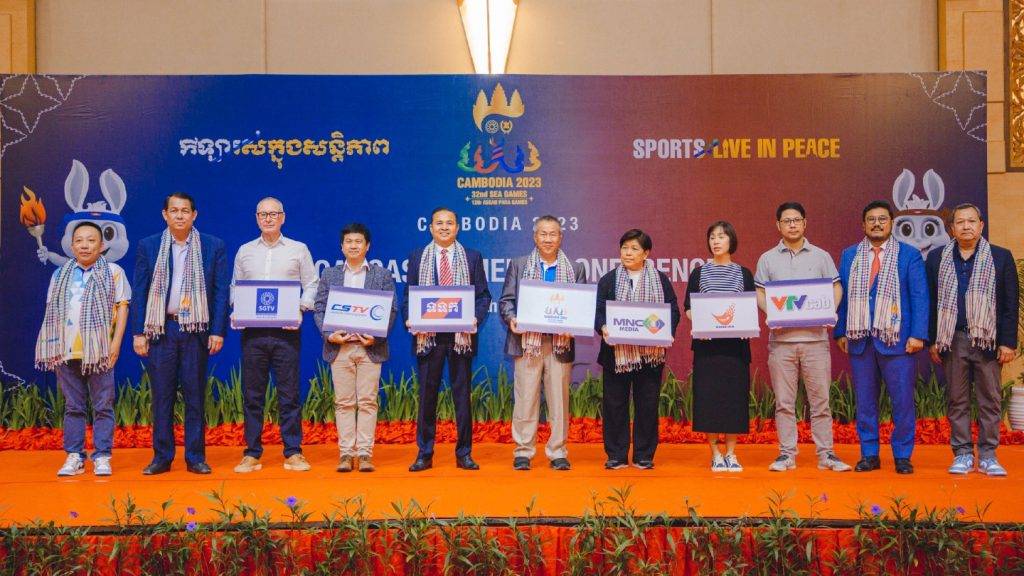 phan-ung-cua-malaysia-khi-campuchia-mien-phi-ban-quyen-sea-games